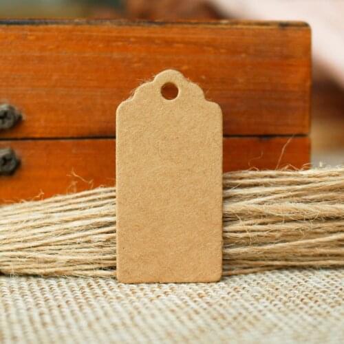 50pcs Paper Gift Tag Packaging Label Brown Kraft Paper Tags With Hemp String DIY Craft Scallop Label Wedding Gift Decorating Tag