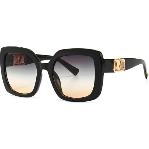 2021 New Fashion Oversized Sunglasses Women Luxury Brand Designer Big Frame Gradient Square Sun Glasses For Female UV400