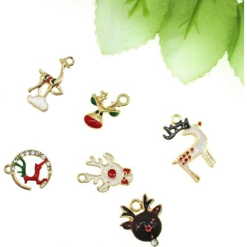 10pcs Christmas reindeer Charms Pendants Enamel Bracelet Party Home Metal Craft Decoration Tree Hanging DIY Jewelry Accessories