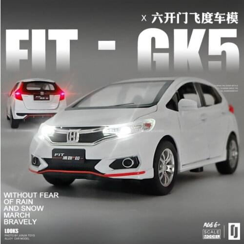 1: 32 Honda Fit Simulation Alloy Car Model Six Door Sound and Light Childrens Toy Car Model Boys Birthday New Year Gift