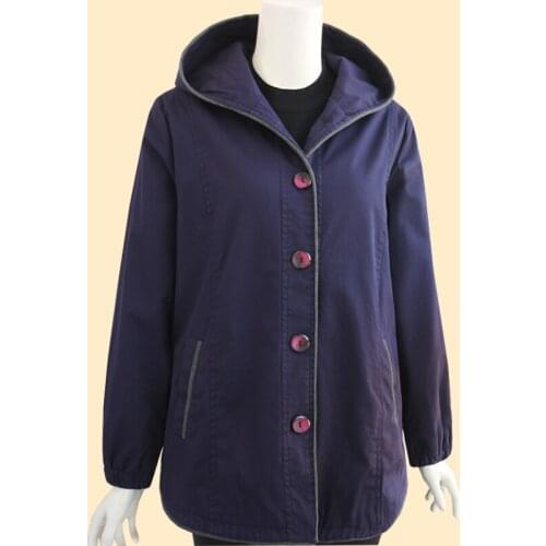 Middle-aged and elderly womens Windbreaker 2020 Spring autumn Fashion Loose Hooded Coat Large size Female Casual Trench Coats