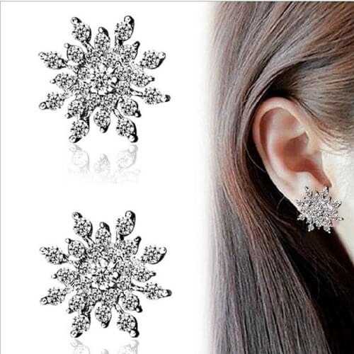Fashion Crystal Rhinestone Snowflake Ear Stud Earring Wedding Bridal Gift Jewelry