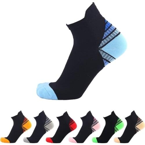 High Quality Sports Compression Socks Men Woman Football Basketball Running Ankle Socks Candy Color Simple Soft Nylon Socks Gift