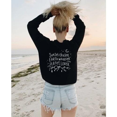 SUNSET CHASER EARTH WARRIOR PLANET LOVER womens sweatshirts aesthetic jumper fashion grunge tumblr goth tee Back printed sweats