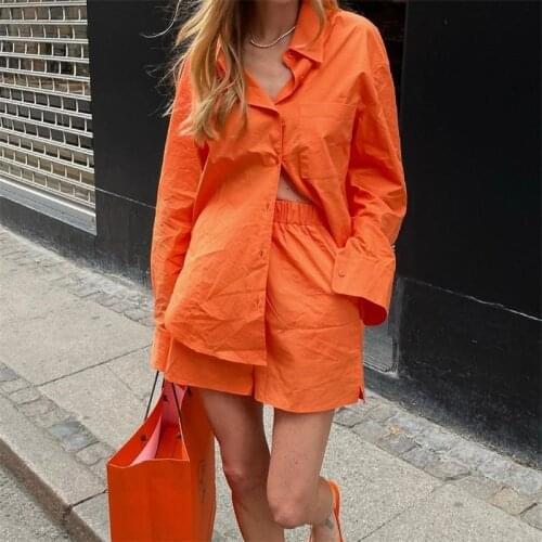 MESTTRAF Women 2021 Fashion Oversized Casual Loose Blouses Vintage Long Sleeve Button-up Pocket Shirts Streetwear