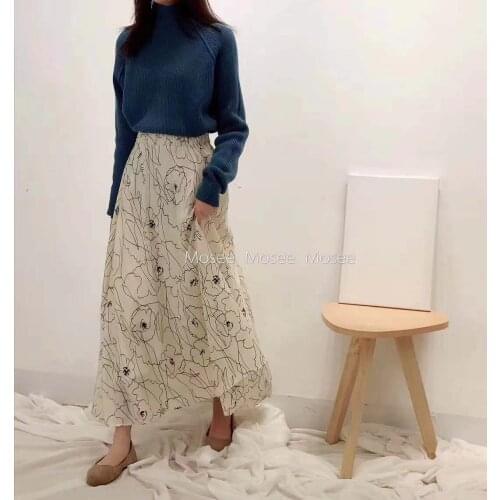 2019 New Summer Skirt Female Small Fresh Abstract Printed Chiffon Half-length Skirt Big Swing Skirt Women