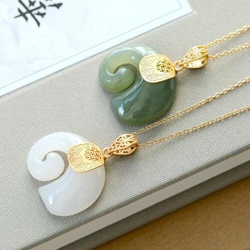 Non-Mainstream Fresh Collarbone Design Necklace Auspicious Patterns Female Temperament Wild Girlfriends Hetian Jade Two Sterling