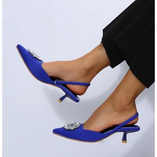 Puimentiua Pumps