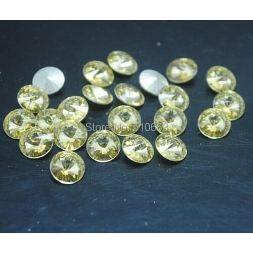 100 Pieces/Lot Glass Cabochon Glass Bead(back not flat surface) Coin Shape Light Yellow Colors Clothes Garment Accessories 10mm