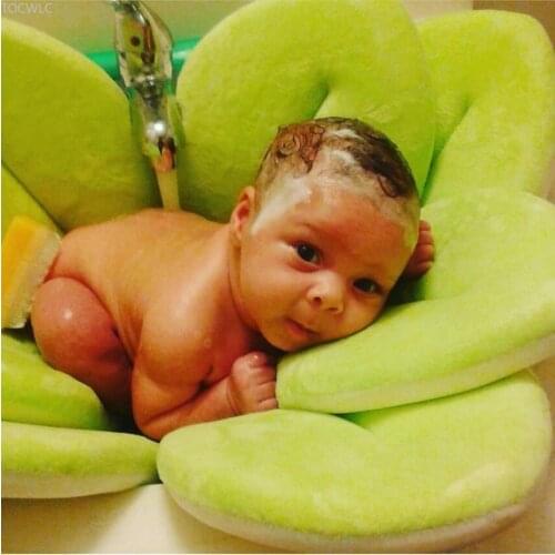 NonSlip Flower Pad Bath Baby Shower Bath Tub Infant Newborn Safety Security Bath Support Cushion Bathtub Mat Newborn Shower Seat