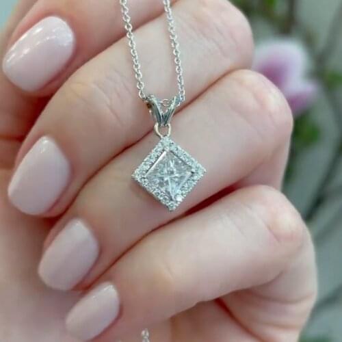 Huitan Luxury Square Cubic Zirconia Pendant Necklace for Women Fashion Versatile Neck Accessories Exquisite Girl Gift Jewelry