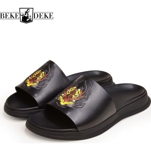 Men Slippers Casual Embroidery High Quality Leather Shoes Summer Beach Sandals Designer Animal Pattern Black Leather Sandals