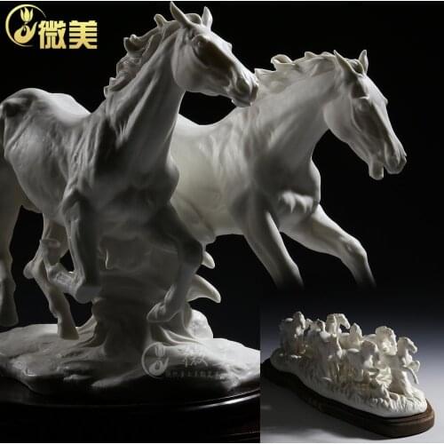 Dehua ceramic crafts decoration decoration Feng Shui Ma a housewarming gift money