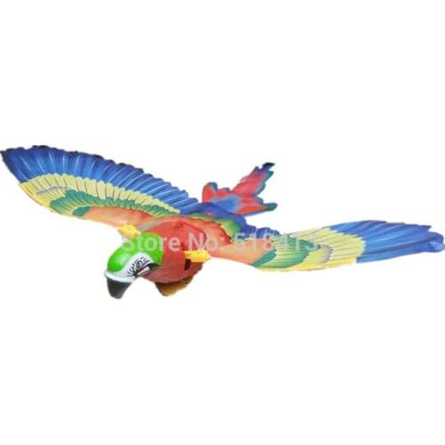 Parrot disconnect the birds Electric Parrot Disconnect The Birds Will Be Bright Voice With Lamp Music Electronic Plastic