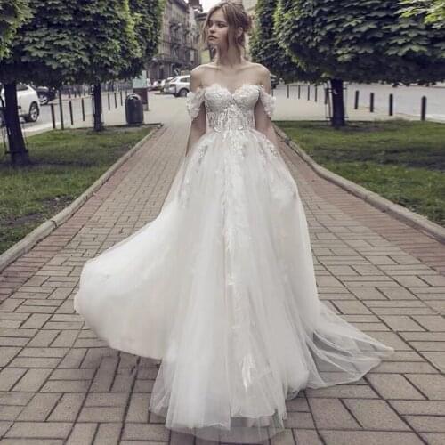 Sexy Lace Wedding dresses 2020 White A-line Off Shoulder boho Flowers Bridal Gowns Princess vestidos robe LE40773
