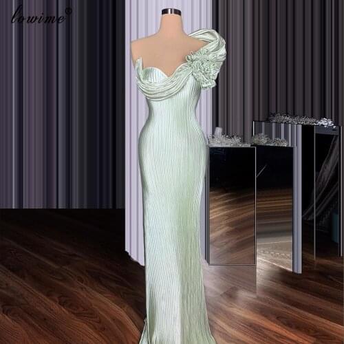 2 Designs Light Green Celebrity Dresses 2020 Long Formal Red Carpet Runaway Dresses Women Evening Gowns Sukienki Wizytowe