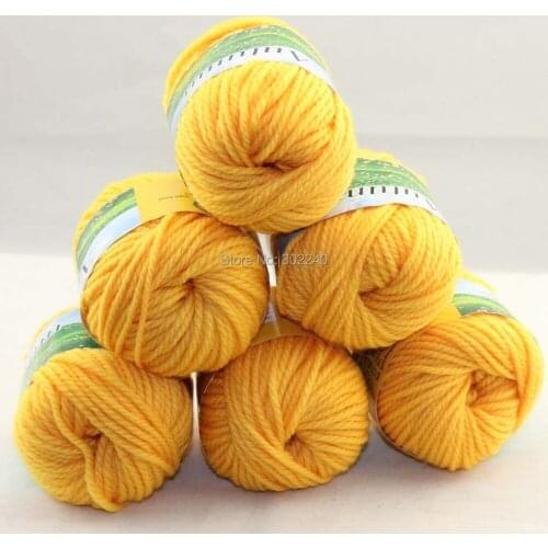 LOT of 6 BallsX50g Chunky Hand-woven Coarse Knitting Yarn Banana 216