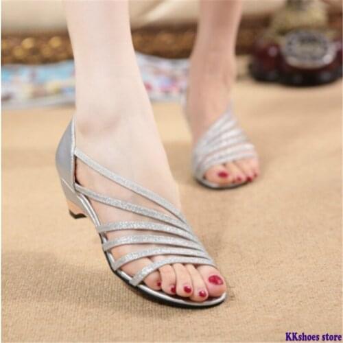Thong Sandals Summer hollow out Women Flip Flops Weaving Casual Beach Flat With Shoes Rome Style Female Sandal Wedge Low Heels