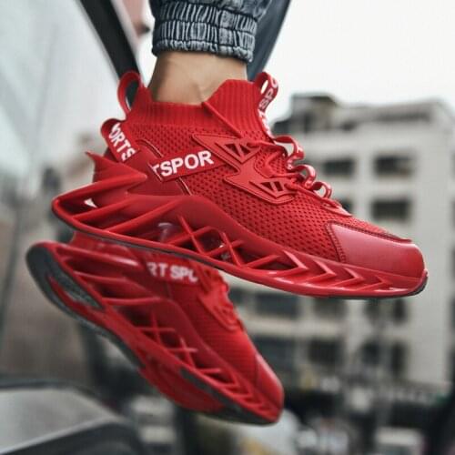 Blade Running Shoes for Men Breathable Sneakers Design Antiskid Damping Outsole Good Quality Sport Shoes Training Jogging Shoes