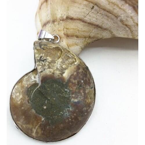 Hot sale elegant Madagascar ridescent ammonite fossil slices nail irregular pendant for women diy gift jewelry accessories B3081