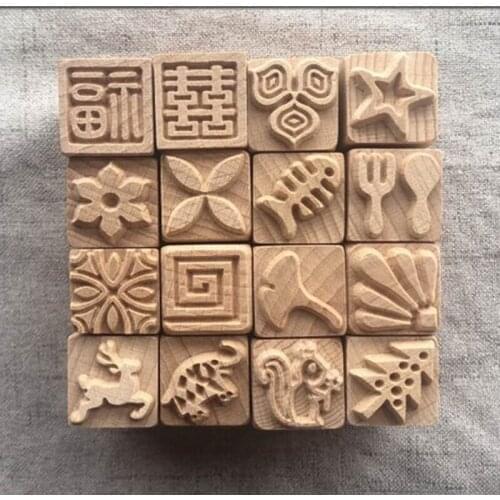 Hand-carved Wooden Stamp Printing DIY Clay Pottery Prints Moon Cake Seal Pastry Baking Seal Mold Clay Tool Leaf/fish Bone