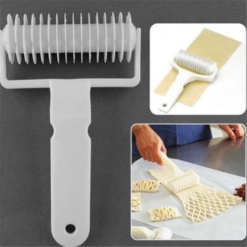DIY Baking tools large pie pizza cookie cake cutter decoration roller for dough Pastry Plastic Bakeware Embossing Lattice Craft