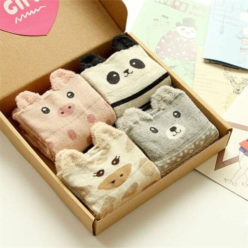 New Kawaii Animal Cartoon Socks Cute Women Cat Rabbit Panda Pig Patterned Novelty Pure Cotton Socks With Gift Box