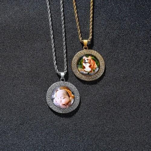 Personalize Custom Photo Necklace for Men Round Memory Picture Insert Bling AAA Zirconia Stones Pendant Luxury Gifts Jewelry
