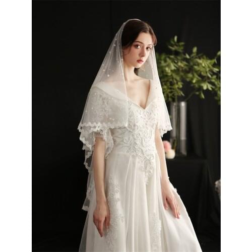Hair Veil With Comb Freshwater Pearls Flower Wedding Accessories for Women Bridal Veils Hairwear White Lvory In Stocks