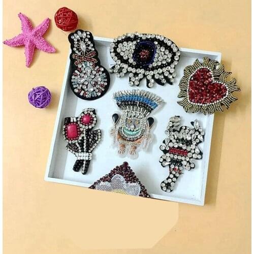 3D Handmade Rhinestone Beaded Patches Eyes Heart Badge Sew on Crystal Patch for Clothing Beading Applique Glass Patch
