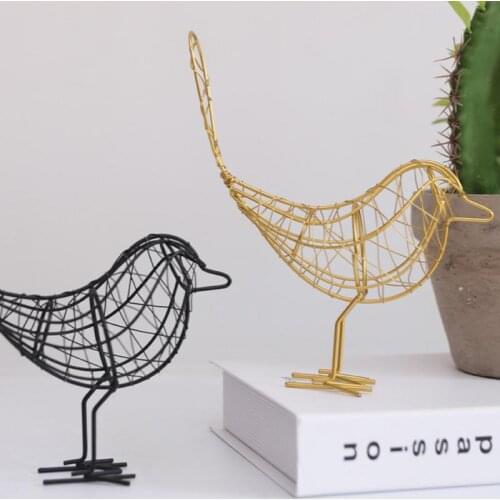 Wrought Iron Bird Figurines Simple Desktop Ornaments Nordic Home Decoration Art Craft Creative Gift Metal Bird Ornament