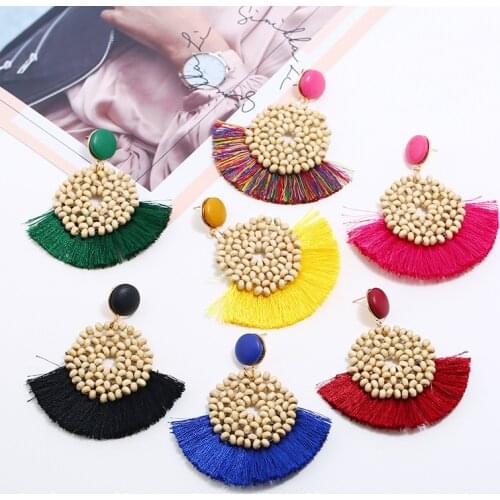 Fashion Exquisite Small Wooden Beads Woven Round Hollow Pendant Earrings Bohemian Ethnic Women Ornate Wire Drop Tassel Earrings