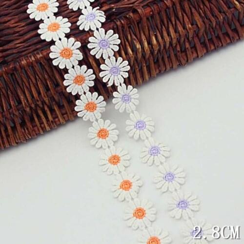 63Yards Embroidered Lace Trim Daisy Flower Patch Applique Sewing Clothing Accessories for Sofa Curtain Material 28mm Width
