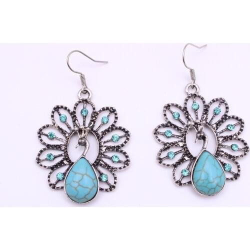 European and American retro exaggerated peacock earrings court style