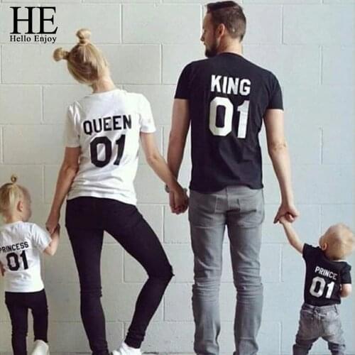 HE Hello Enjoy Family Matching Outfits Look Father Son Mother Daughter T-shirt Print King Queen Tops Tees Kids Girl Boys Clothes