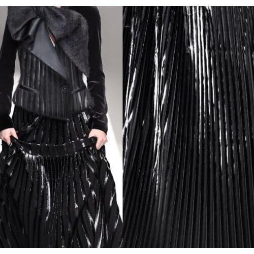 Pleated/black leather coating stripe pleated creative dress designer fabric