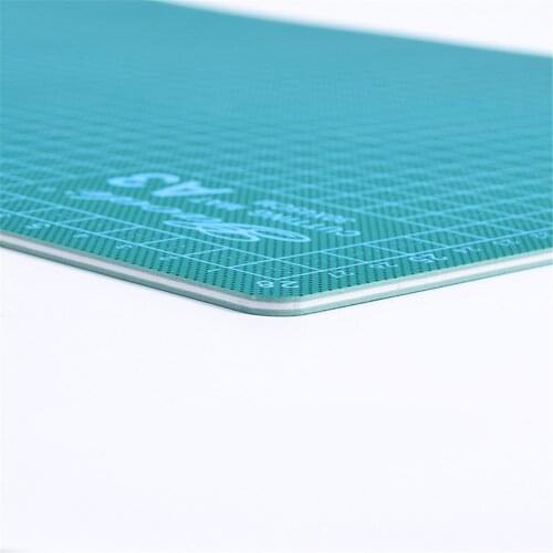 New Cutting Mat A3 Pvc Rectangle Self Healing thicker white core Desktop Protection Mat Craft Dark Green 45cm * 30cm*0.3cm