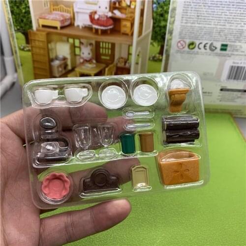 Geniune Sylvanian Doll Families Dollhouse Animal Figures furniture set clothes house food without package