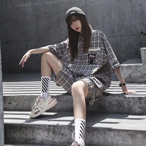 Womens Suits New Trendy Plaid Suits Summer 2021 Casual Loose Fashion Shorts and Short Sleeve Shirts Two-piece Sets Handsome Sets