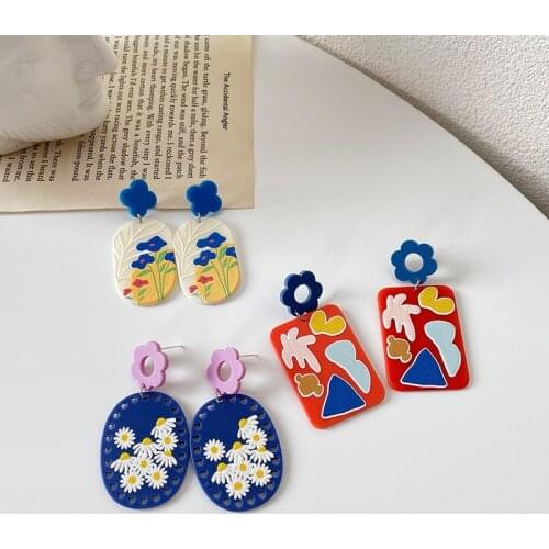Korean Flower Earrings 2021 Women Unique Small Daisy Geometric Acrylic Earring For Summer Vintage Sweet Accessories Floral Jewel