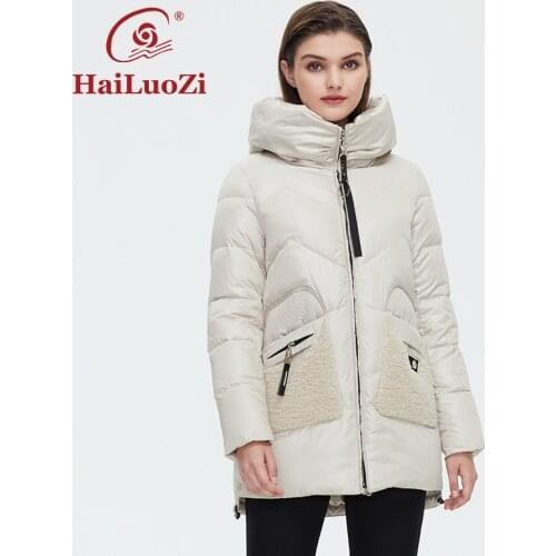 HaiLuoZi 2021 Winter New Women Coat Short Classic Fashion Faux Fur Stitching Women‘s Down Jacket Hooded High Quality Parkas 6019