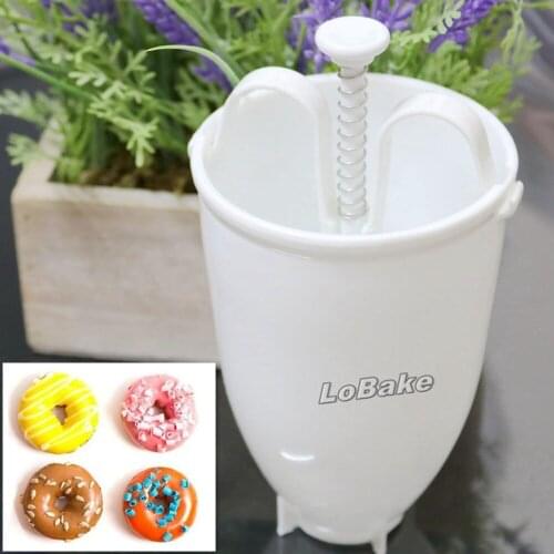 2 pieces/lot) Hotselling Convenient Mini white Plastic Donut Doughnut maker batter dispenser for cake cooking tools
