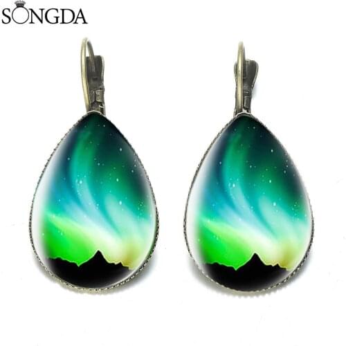 Green Northern Lights Fashion Earrings Aurora Borealis Charm Scenery Pendant Galaxy Universe Hand Craft Art Trendy Jewelry Gifts