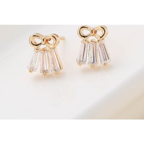 E051 New Exquisite Simple Temperament Bow Zircon Girl Stud Earrings Party Gift Wedding Woman Earrings Jewelry 2021