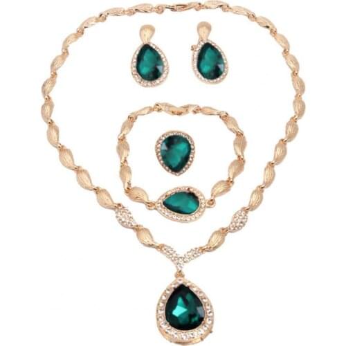 2021 New Fashion Elegant Jewelry Set Artificial Crystal Elegant Women Water Drop Shape Necklace Earrings Set for Party