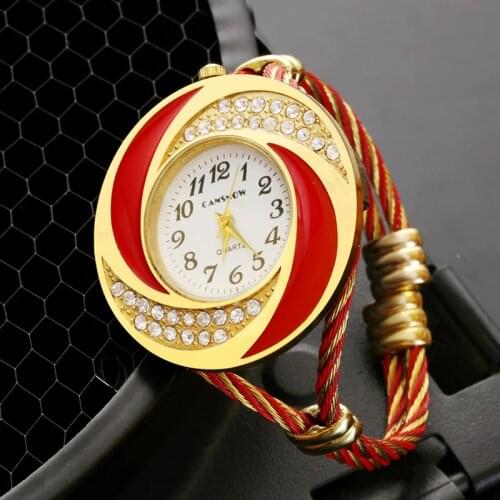 Gogoey Women's Metal Watch
