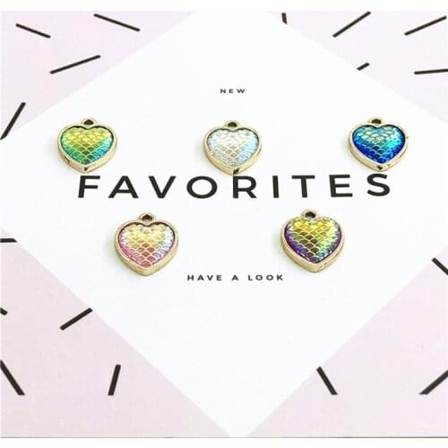 10pcs Patch Acrylic Fish Scales Love Mermaid Pendant Zinc Alloy Jewelry Accessories Bracelet Headwear Pendant