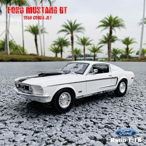 Maisto 1:18 1968 Ford Mustang GT COBRA Car Die casting Alloy Retro Car Model Classic Car Model Car Decoration Collection gift