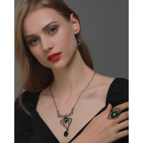 Halloween Party Accessories Gothic Witch Spider Crystal Necklace Lady Fashion Mystery Gift