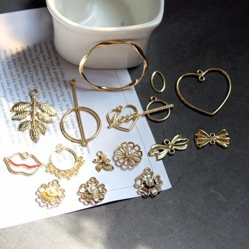 Diy jewelry making 50pcs/lot geometry rounds/hearts/bow/flowers shape alloy floating locket charms fashion earring pendants